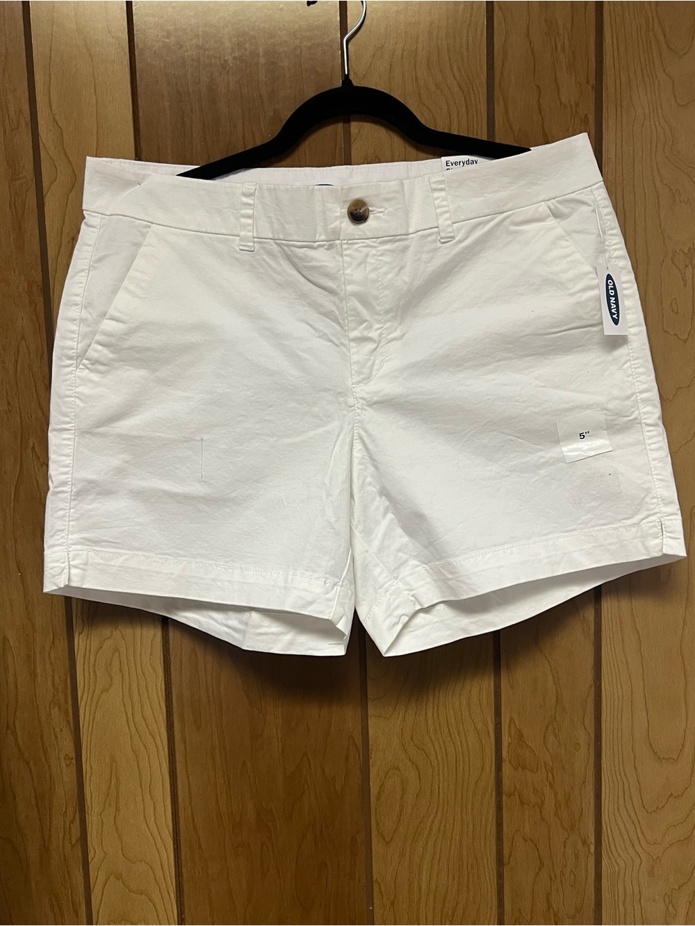 Old Navy Everyday Short Womens 12 Mid-Rise 5" Inseam White Chino NWT